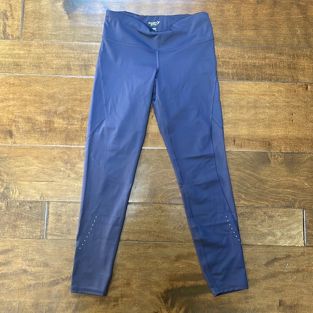 Old Navy purple leggings